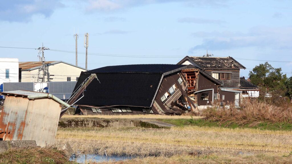 能登半島地震 建物の長辺に揺れの負荷