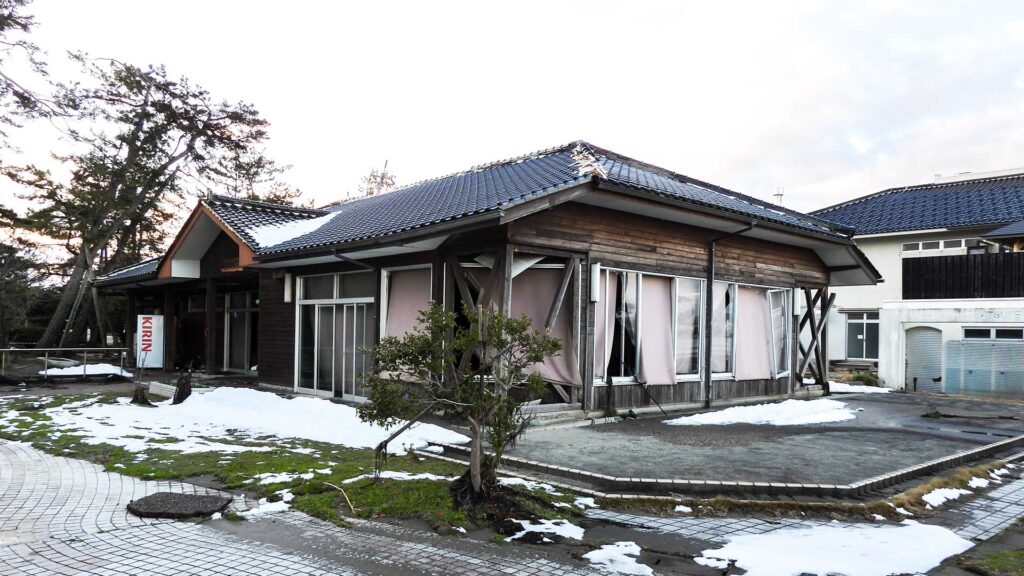 能登半島地震 見附島の休憩スポット「見附茶屋」